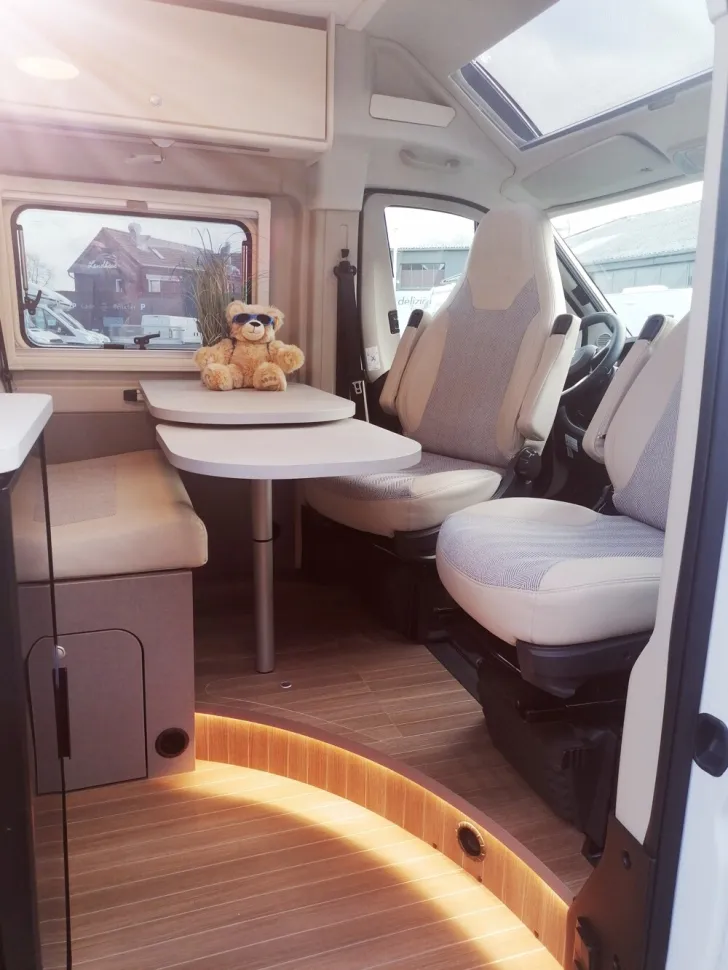 Fahrzeugbild Etrusco Camper Van 600 DB Plus #7