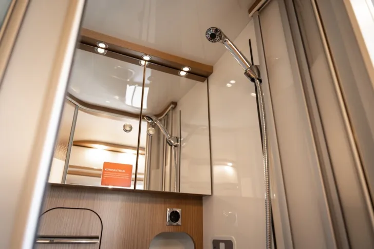 Fahrzeugbild Malibu Compact 540 DB #10