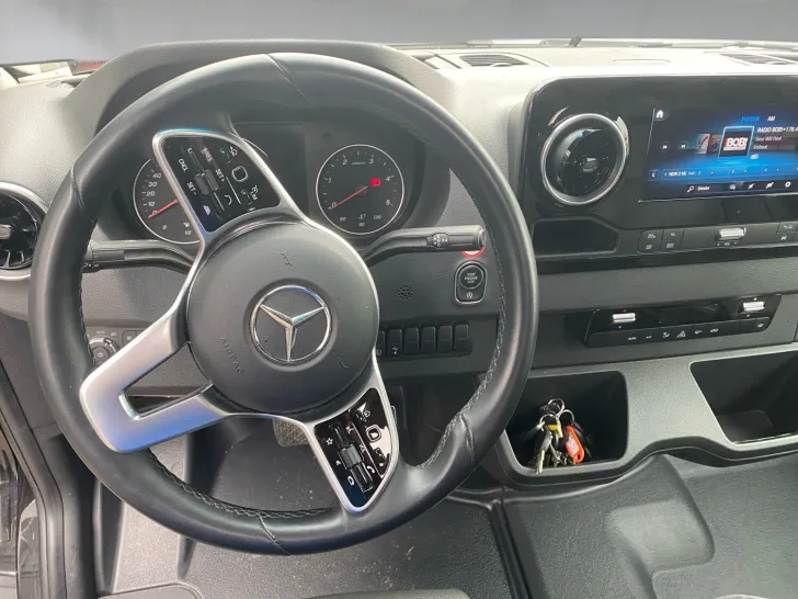 Fahrzeugbild Grand Canyon S CrossOver Mercedes HYMER B1 BLACK WEEKS #7