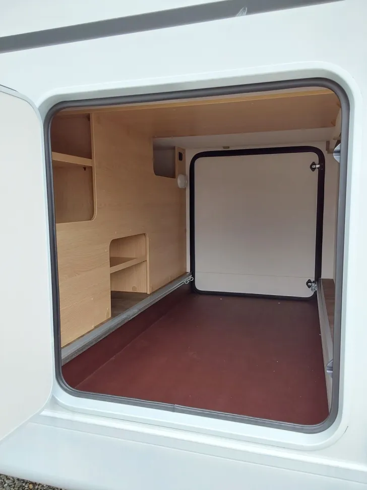 Fahrzeugbild Sunlight T 67S Hubbett, AWT isoliert, großer Kühlschrank #4