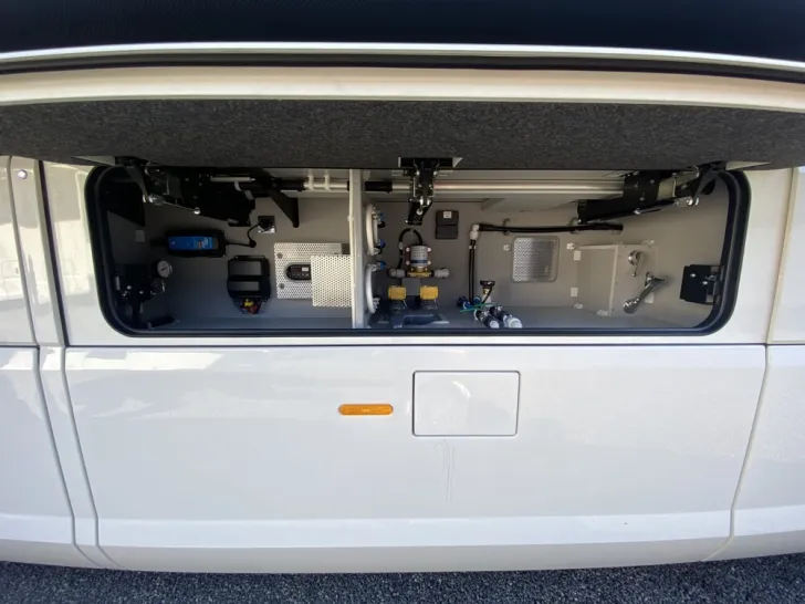 Fahrzeugbild Morelo Empire Liner 105 GO #10