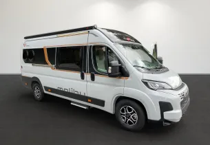 Bild Van First Class - Two Rooms 640 LE  ...