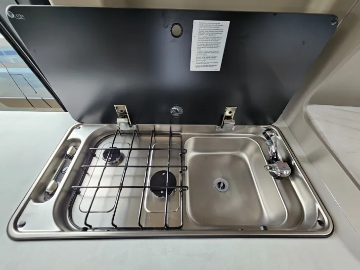 Fahrzeugbild Carado pro CV 640 Markise|Fiat Ducato|Abwassertankhzg. #9