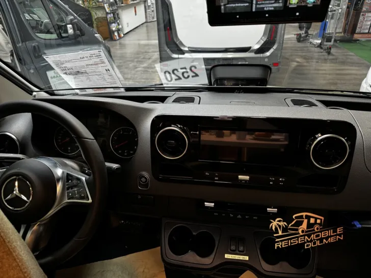 Fahrzeugbild Eura Mobil Xtura 686 EF 4x4 #29