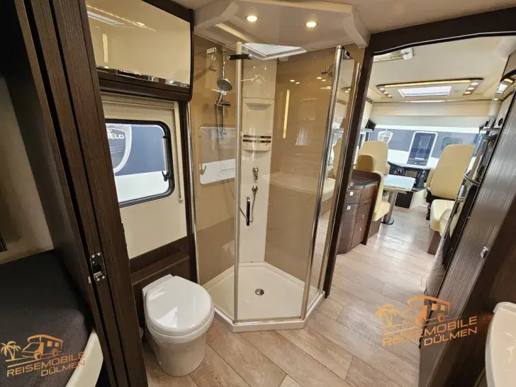 Fahrzeugbild Morelo Palace 85 L Hubbett/Hubstützen/4xSolar #20