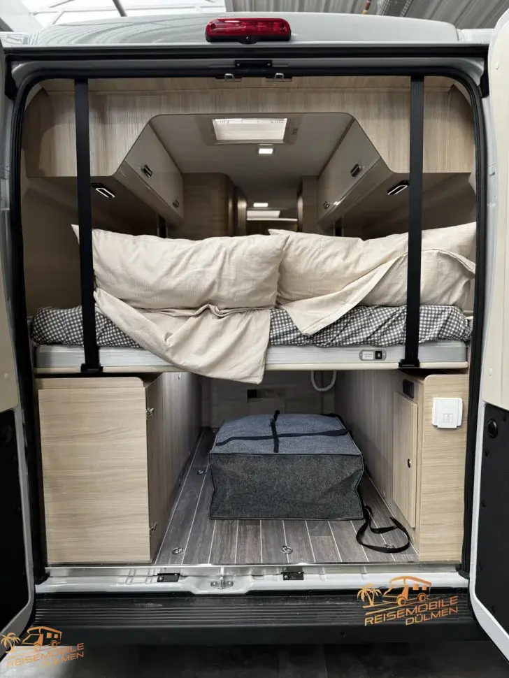 Fahrzeugbild Forster Vantasy FV636HB #26