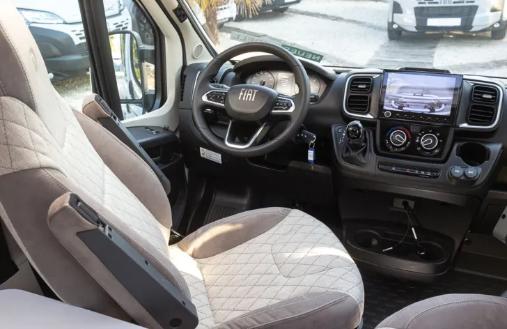 Fahrzeugbild Dethleffs Globebus Camp Active T 4 **frisch eingetroffen** #16