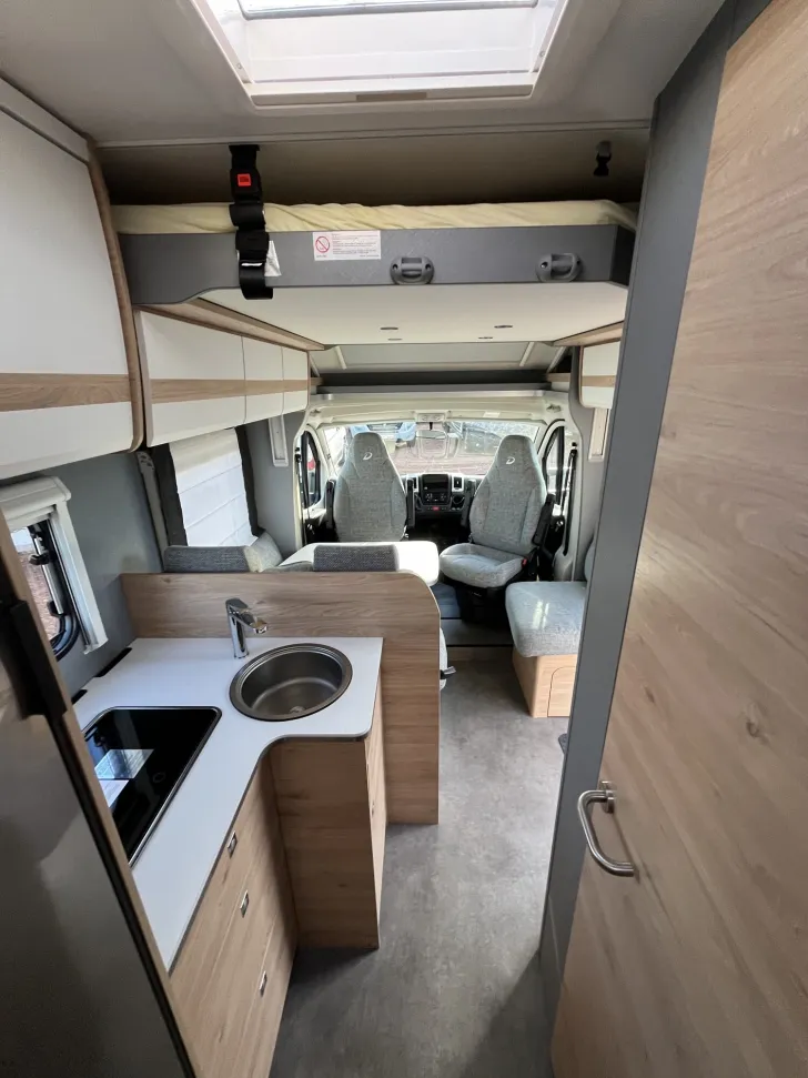 Fahrzeugbild Dethleffs Just Camp T 6812 EB sofort verfügbar #11