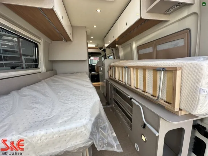 Fahrzeugbild Bürstner Delfin Limited C 621 #18