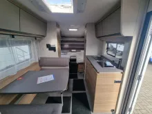 Fahrzeugbild Dethleffs Nomad 490 EST Einzelbetten mit Heckbad #18