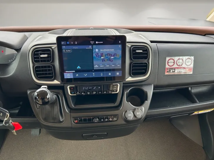 Fahrzeugbild Carthago chic c-line I 4.9 LE #9
