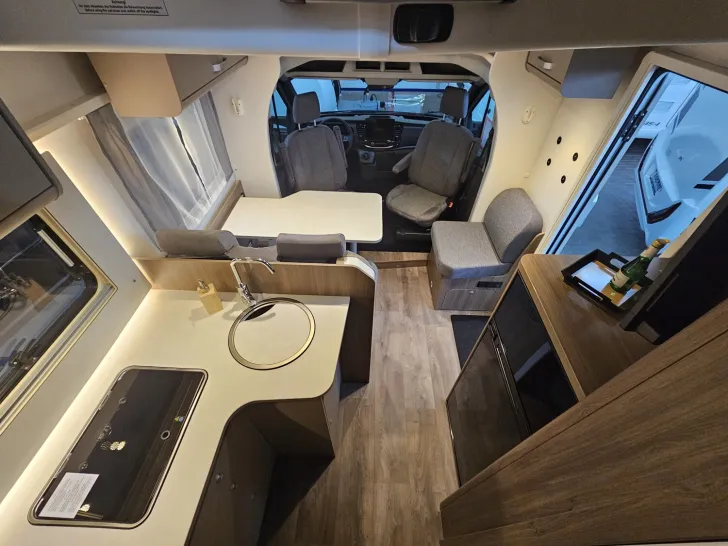 Fahrzeugbild Carado Edition25 T Ford 449 AHK, SATANLAGE #9