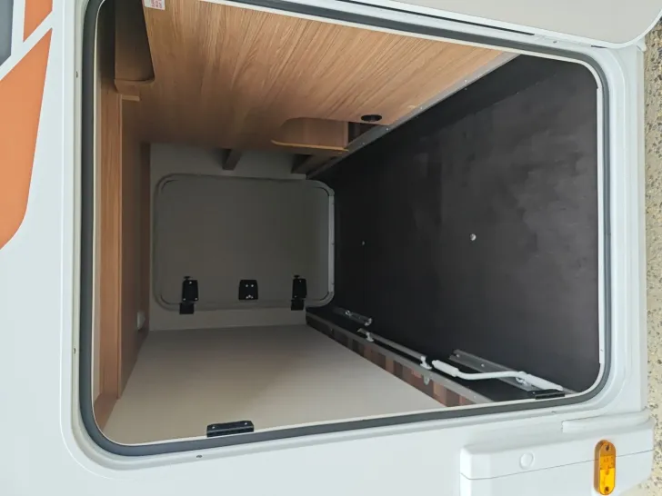 Fahrzeugbild Weinsberg CaraCompact EDITION PEPPER 600 MEG TV LTE LITHIU #17