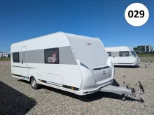 Fahrzeugbild LMC Tandero 500 E Duschpaket/Fliegenschutztür/Anti-Schlingerkupplung #1