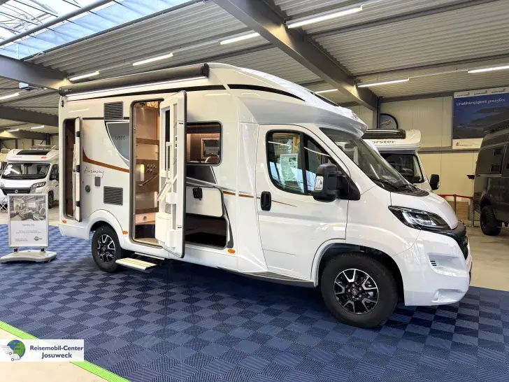 Fahrzeugbild Bürstner Lyseo TD 594 Harmony Line #1
