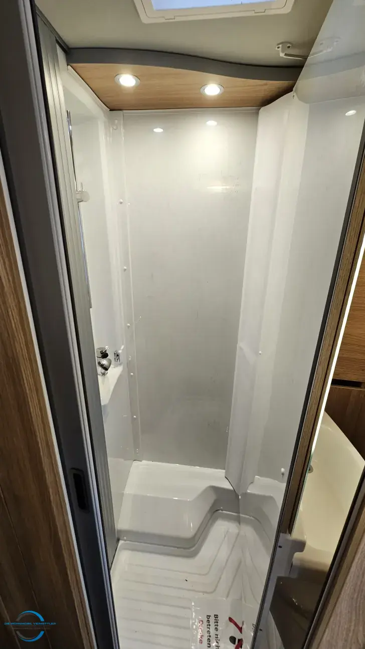 Fahrzeugbild Knaus Sky TI 650 MEG Platinum Selection Klima* Energy Plus Paket * uvm #16