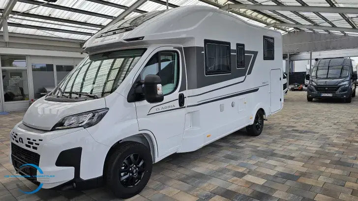 Fahrzeugbild Adria Matrix Axess 600 SL Hubbett * Solar * AHK *Mearkis #1