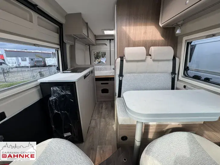 Fahrzeugbild Carado CV 540 NAVI und Rückfahrkamera #7