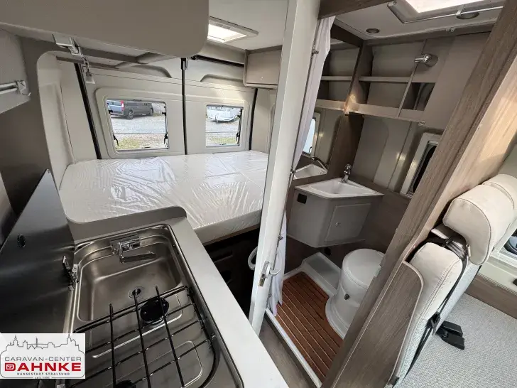 Fahrzeugbild Carado CV 540 NAVI und Rückfahrkamera #8