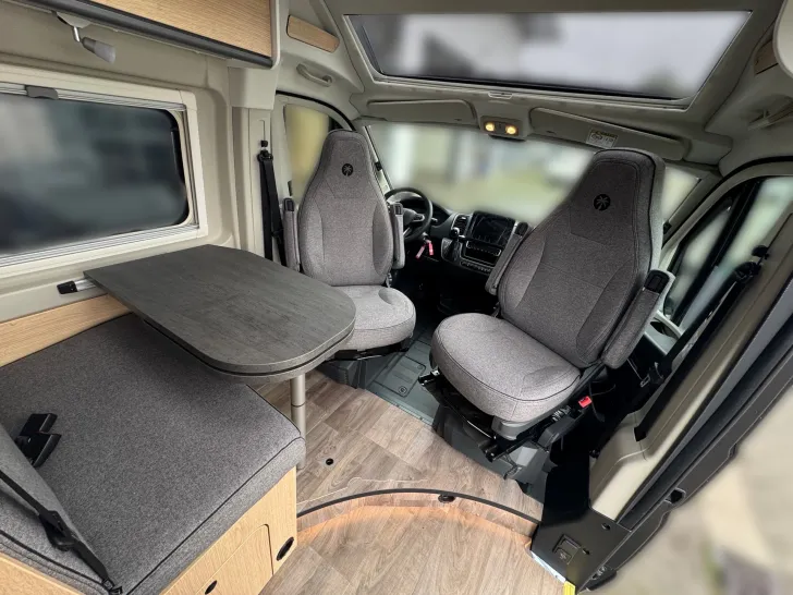 Fahrzeugbild Sunlight Camper Van CLIFF 600 X #11