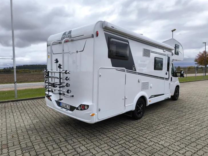 Fahrzeugbild Etrusco A 7300 DB Chassis Komfort Kühlschrank #4