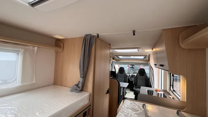 Fahrzeugbild Sunlight V 66 BESONDERS HOHE ZULADUNG #14