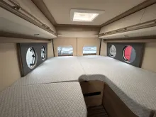 Fahrzeugbild Malibu Van First Class - Two Rooms 640 LE RB charming GT skyview #17