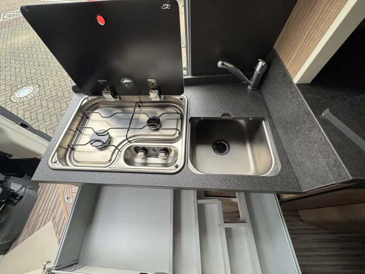 Fahrzeugbild Malibu Van Diversity 640 LE K charming GT skyview #10