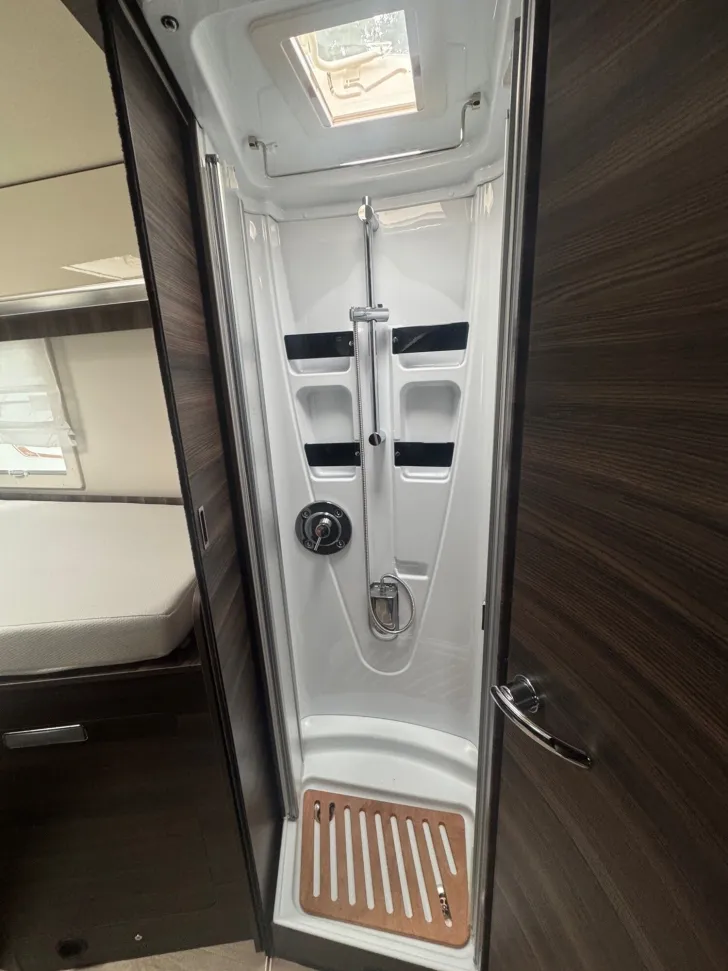 Fahrzeugbild Laika Ecovip L 4009 #15