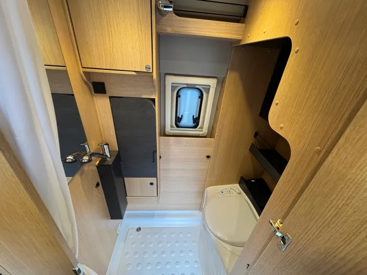 Fahrzeugbild Sunlight Camper Van CLIFF 540 Vanlife Thunder Grau #15