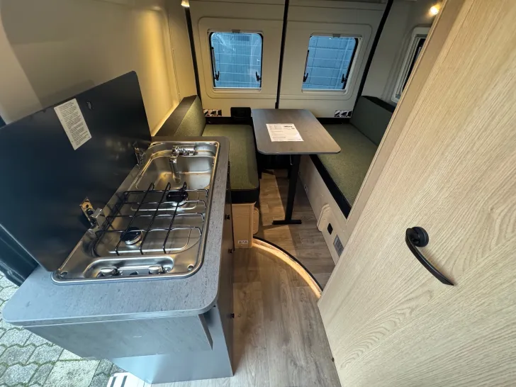 Fahrzeugbild Sunlight Camper Van CLIFF 540 Vanlife Thunder Grau #13