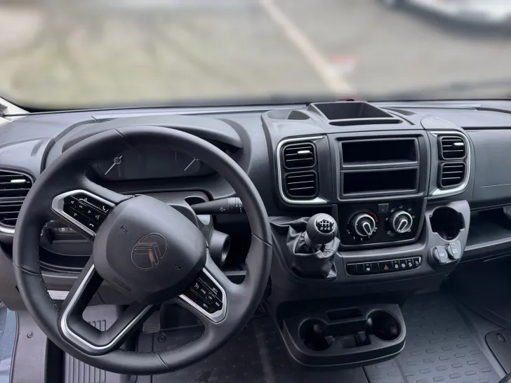 Fahrzeugbild Sunlight Camper Van CLIFF 540 Vanlife Thunder Grau #10