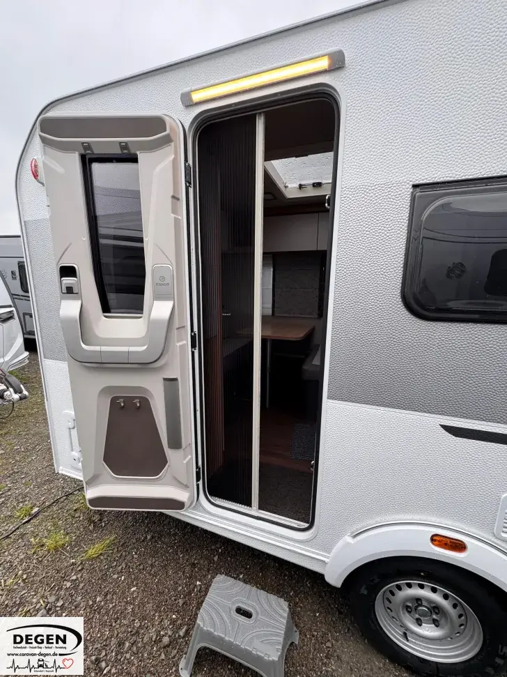 Fahrzeugbild Knaus Sport 400 QD Auflastung 1.500KG, Ambiente #6