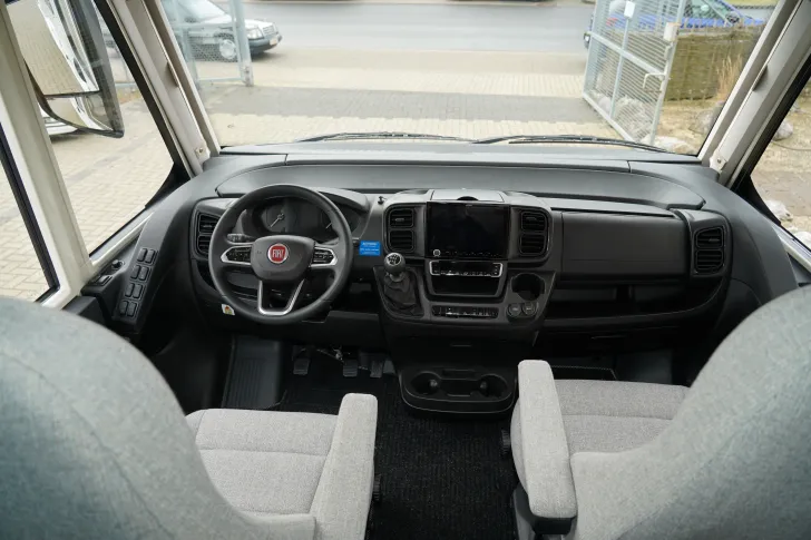 Fahrzeugbild Hymer Exsis-i 580 Pure (48) viel Ausstattung! #8