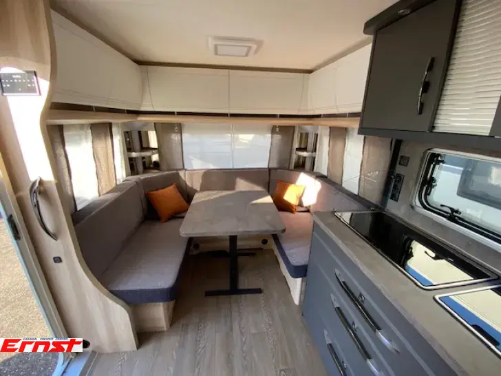 Fahrzeugbild Hobby De Luxe 540 UL #8