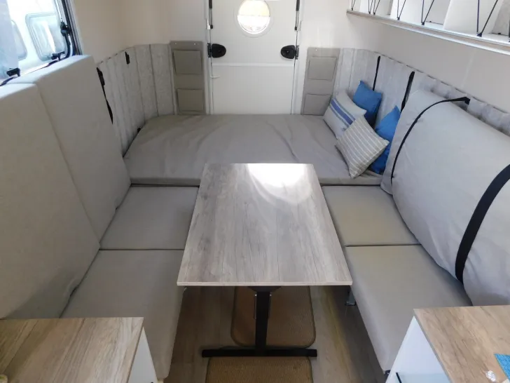 Fahrzeugbild Hobby Beachy 450 Neuss-Edition #12