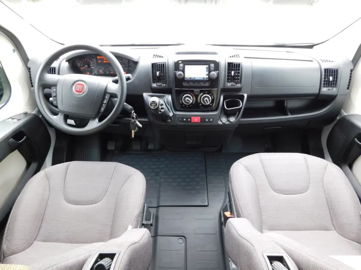 Fahrzeugbild Hymer Ayers Rock Fiat Solar,Lithium,Dieselheizung, AHK #7