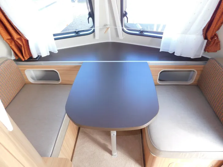 Fahrzeugbild Hymer Eriba Eriba Touring Triton 430 Touring Silver Edition #8