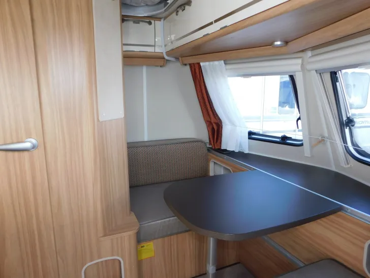 Fahrzeugbild Hymer Eriba Eriba Touring Triton 430 Touring Silver Edition #9