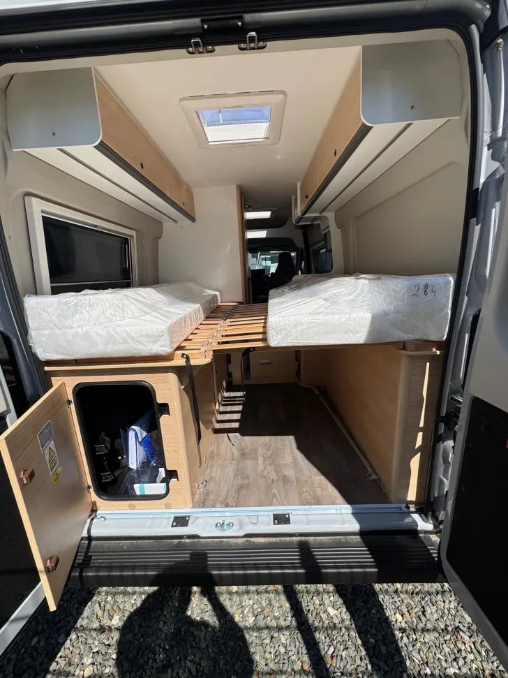 Fahrzeugbild Sunlight Adventure Cliff 602 Winteraktion #18