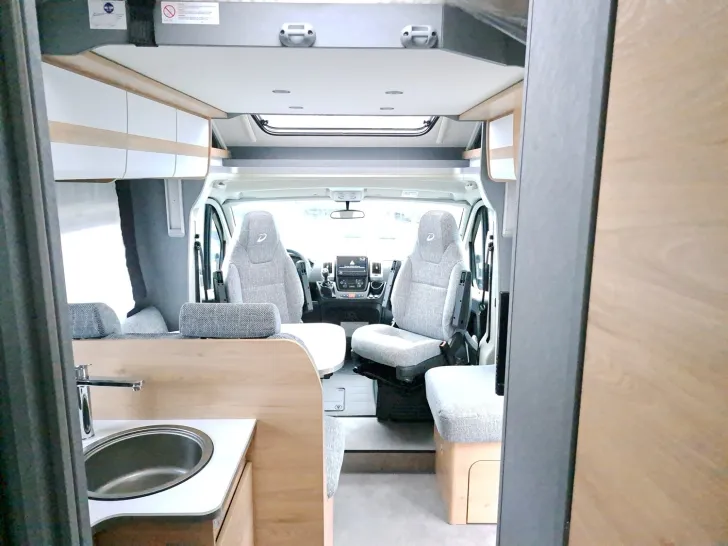 Fahrzeugbild Dethleffs Just Camp T 7052 EB Family + One Paket, Hubbett #14