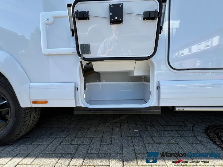 Fahrzeugbild Carthago C2-tourer I 147 RB LE K comfort Mercedes (270) #25