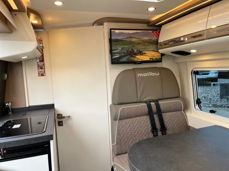 Fahrzeugbild Malibu Van charming GT skyview 640 LE RB first class-two rooms #19