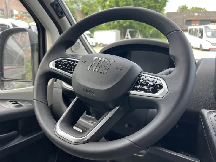 Fahrzeugbild Dethleffs Globetrail 600 DK Fiat *REISELUST-PRÄMIE* #13