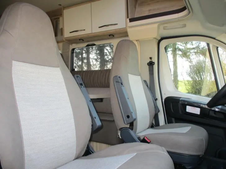 Fahrzeugbild Eura Mobil Profila RS PRS 695 EB Vorführwagen #22