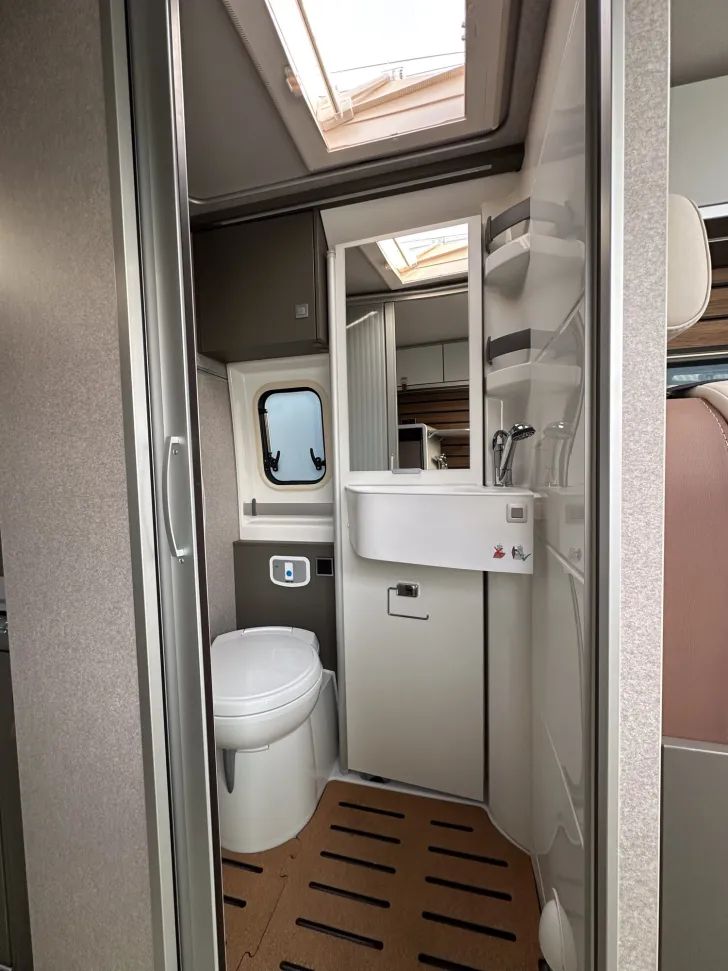 Fahrzeugbild Hymer Yellowstone Fiat 3,5t Maxi/ o.SD/Lithium  SALE #12