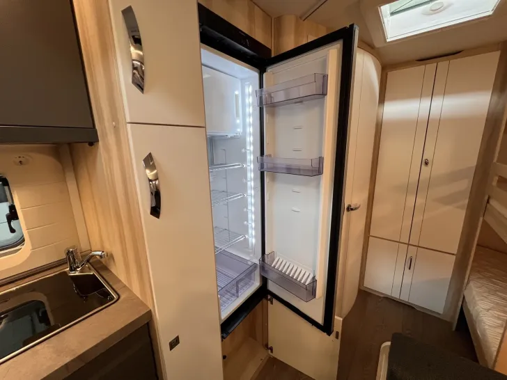 Fahrzeugbild Hobby De Luxe 545 KMF - Modell 2024 #8