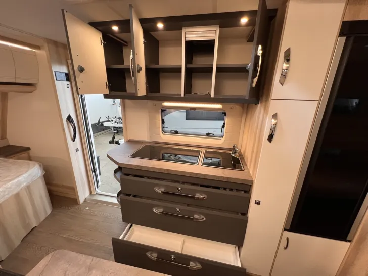 Fahrzeugbild Hobby De Luxe 545 KMF - Modell 2024 #11