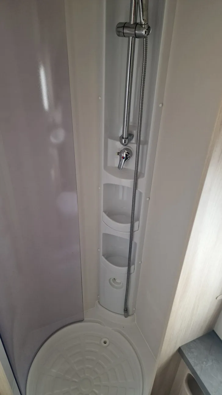 Fahrzeugbild Hobby De Luxe 545 KMF - ehem. Miete #12