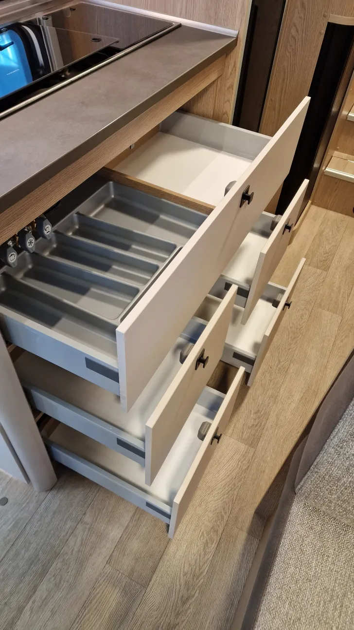 Fahrzeugbild Hobby OnTour T 710 GE #8